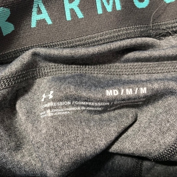 Under Armour women’s Compression crop pants M - Picture 2 of 3